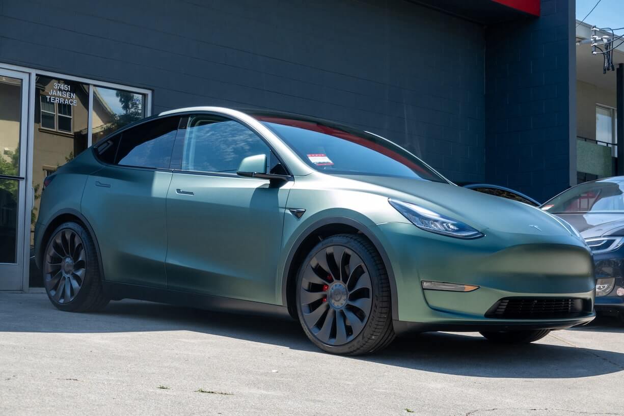 So I decided to wrap my Model Y Matte Pine Green : r/TeslaLounge