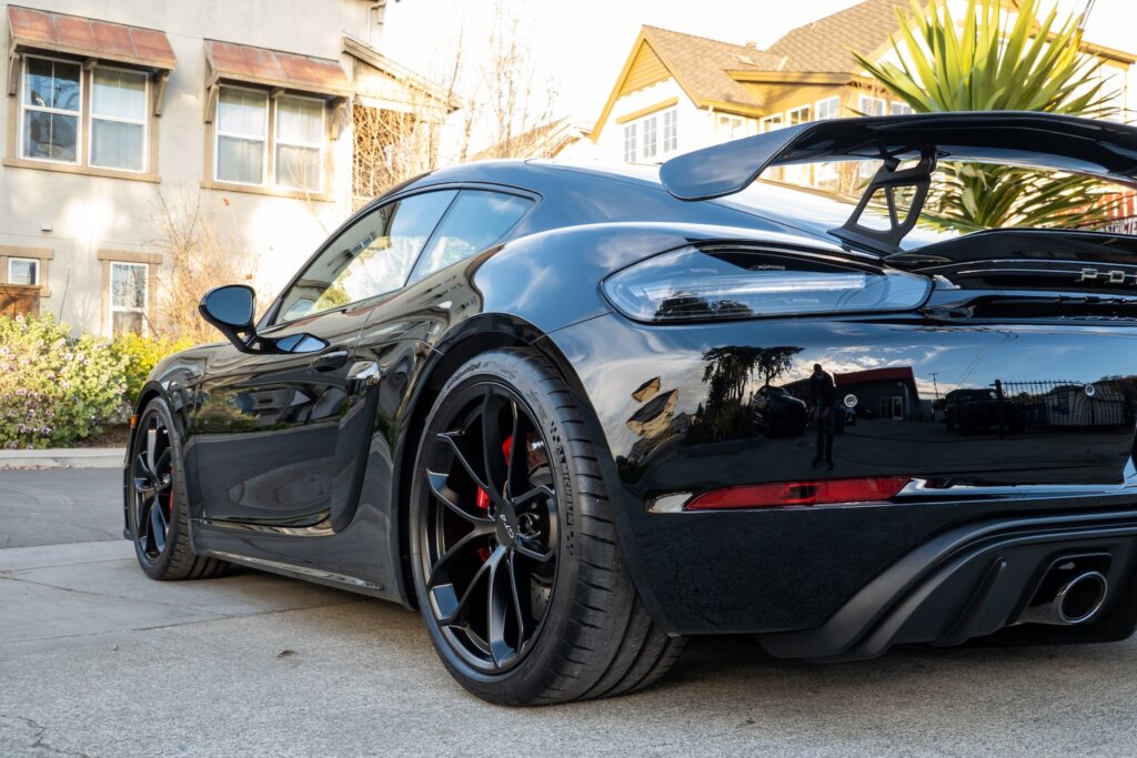 porsche black